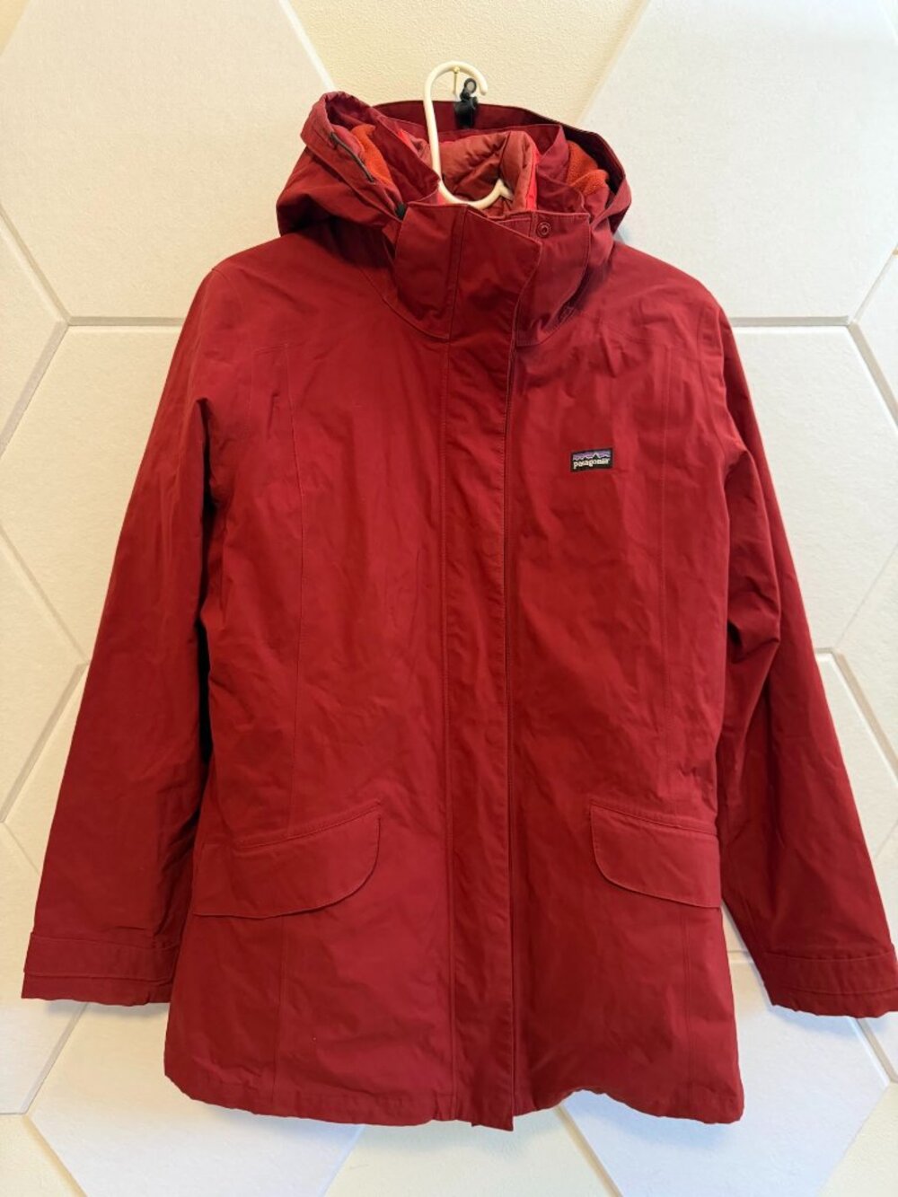 Patagonia Women's Tres 3-in-1 Waterproof Parka Jacket Size Large Red